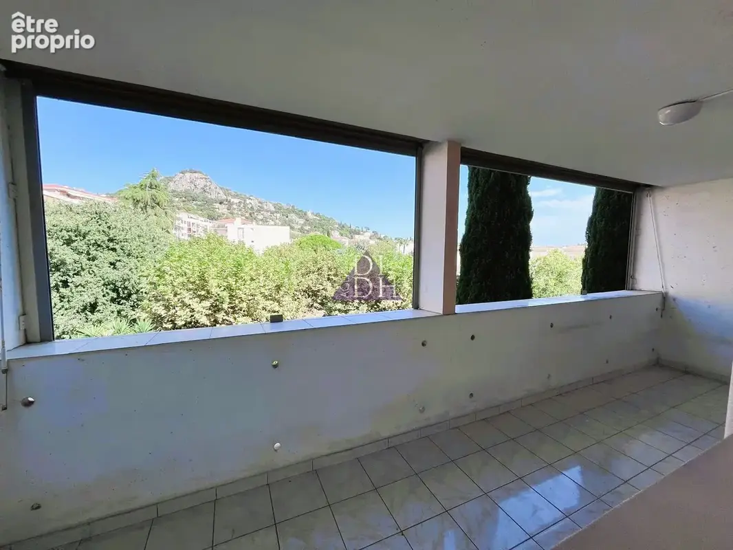À deux pas des commodités sur le secteur ouest appartement à rénover avec potentiel! - photo 2