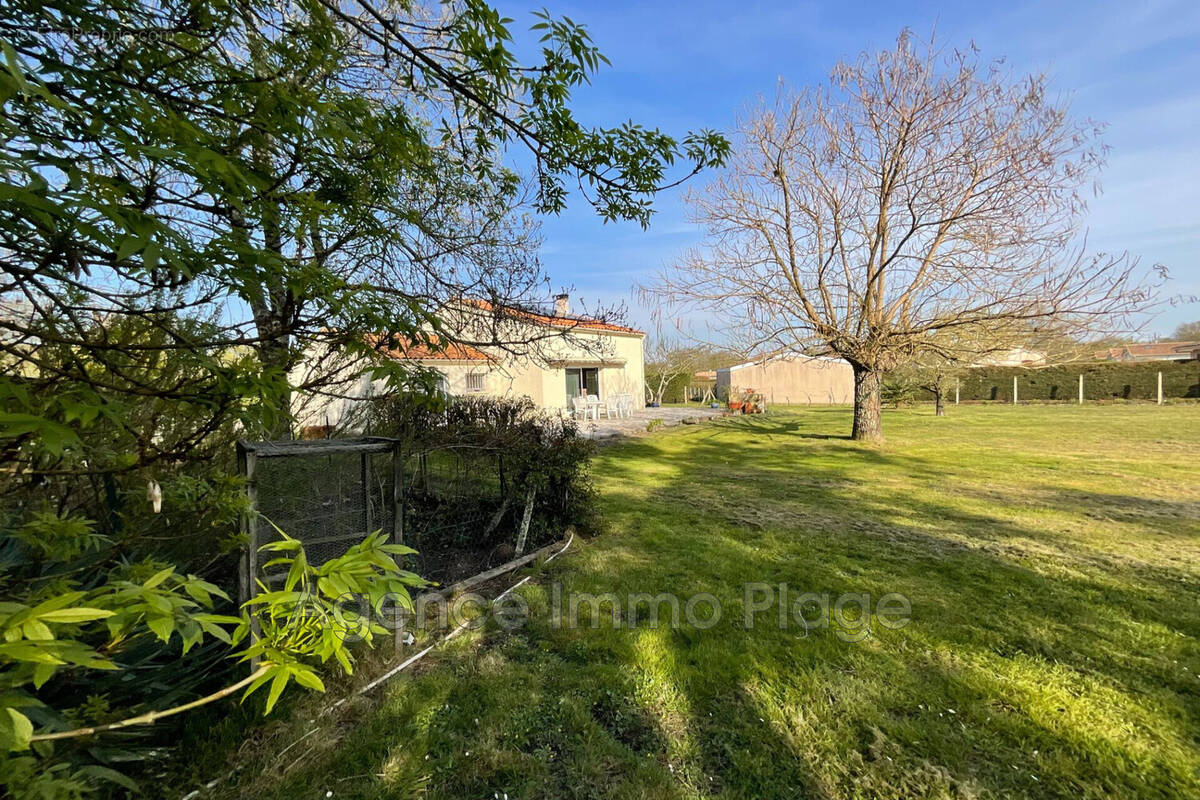 Maison à SAINT-VIVIEN-DE-MEDOC