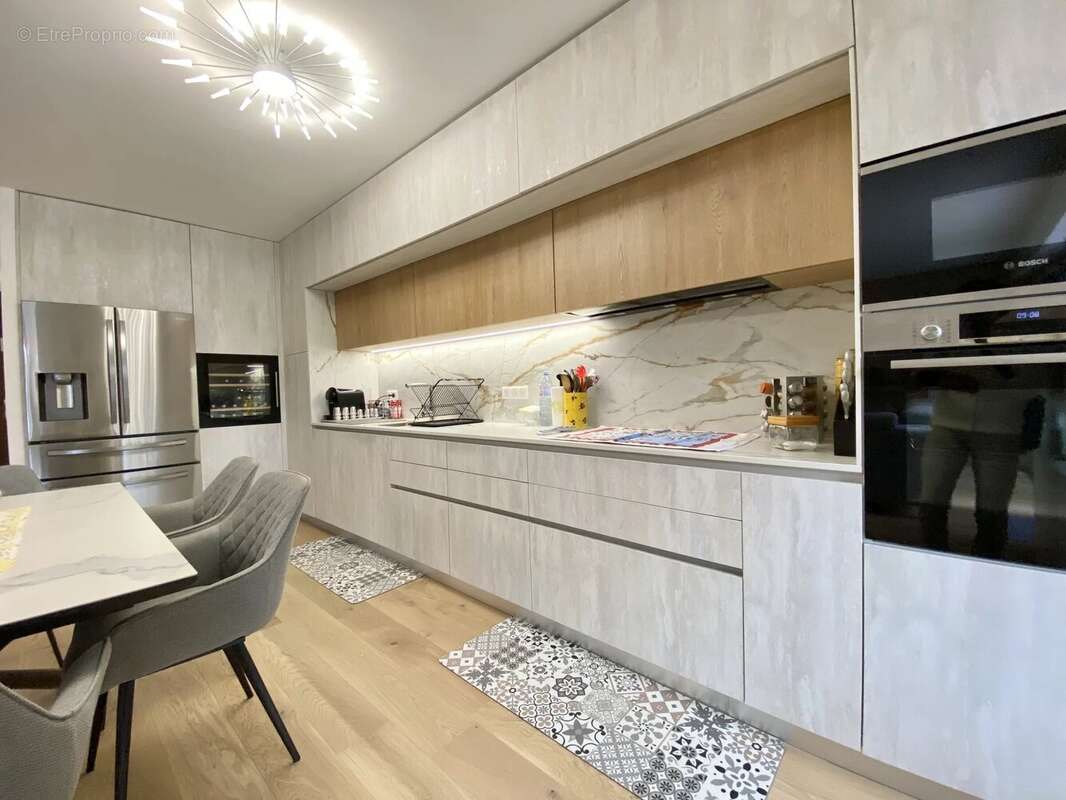 Appartement à ROQUEBRUNE-CAP-MARTIN