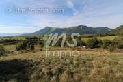 Terrain à LA ROCHE-DES-ARNAUDS
