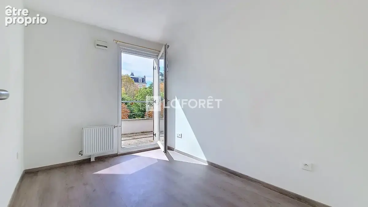 Balcon de 7 m², résidence de standing et parking privatif - photo 9