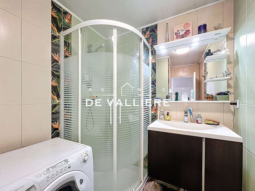 Appartement à NANTERRE