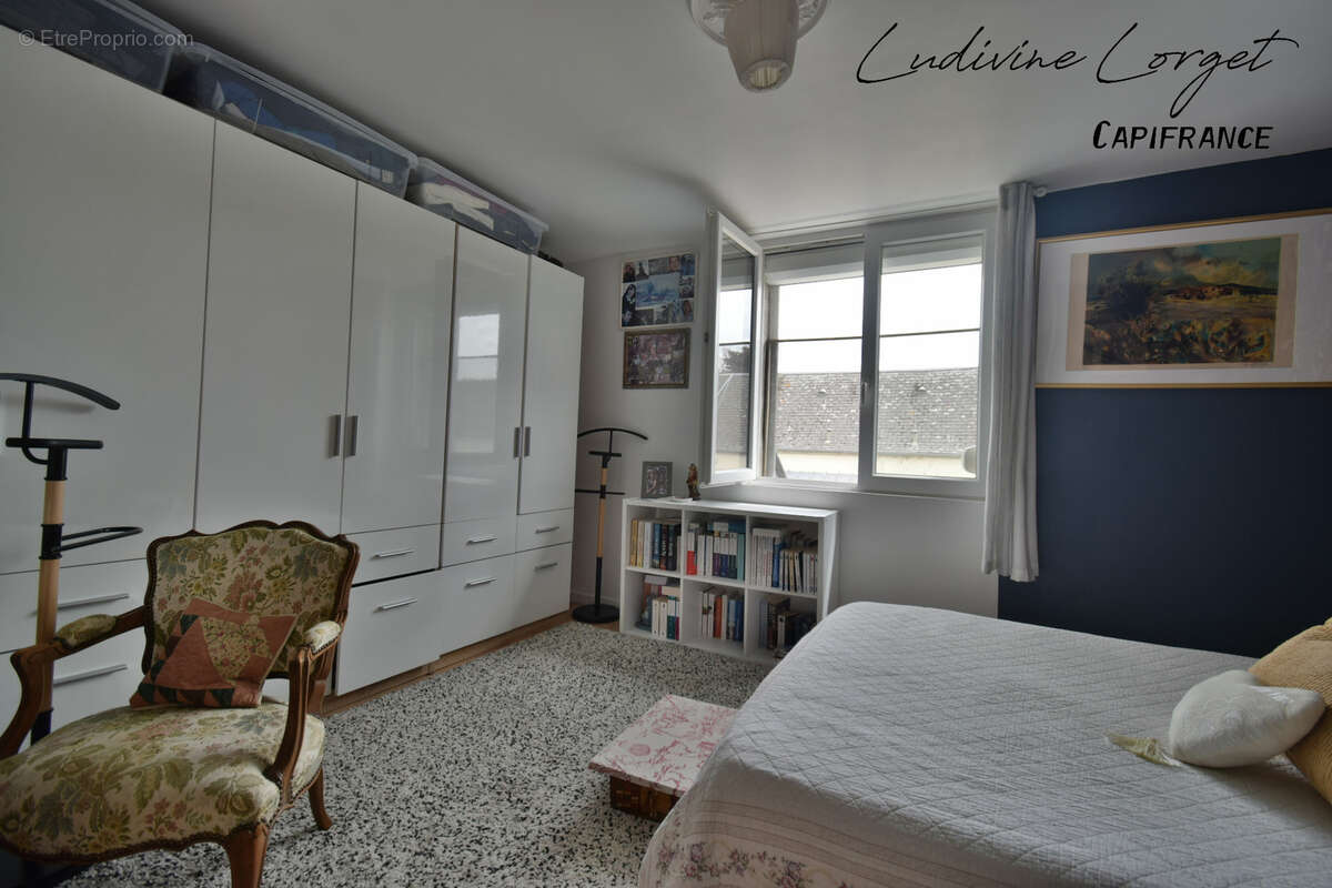 Maison à vendre à Gizy (02) 5 pièces - 114 m² – 3 chambres – Dépendance 47 m² – Garage –Toiture neuve –  DPE D - Terrain 645m2 – - photo 9