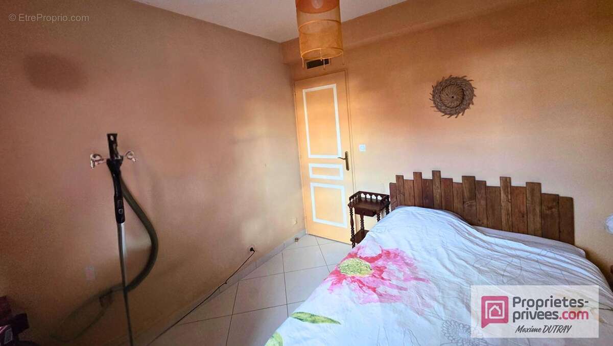 Maison à NEUVILLE-SUR-BRENNE