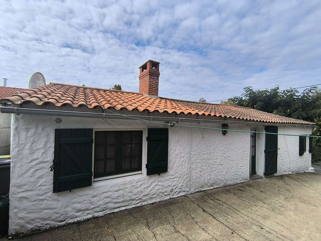 Maison à COMMEQUIERS