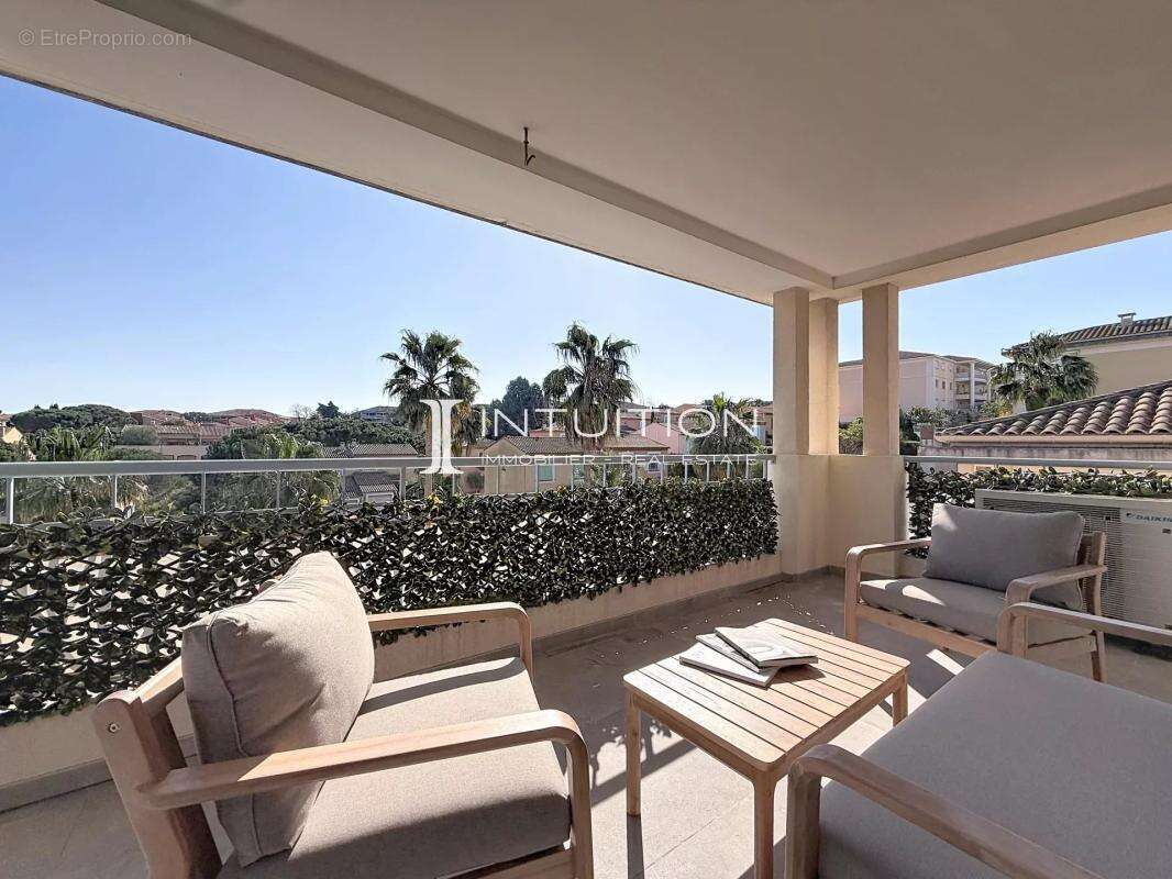 Cannes - Croix des Gardes : Superbe duplex avec vaste terrasse - photo 18