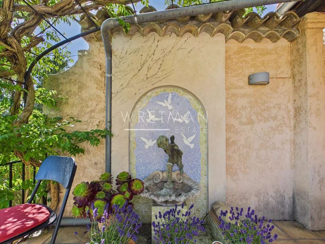 Appartement à VENCE