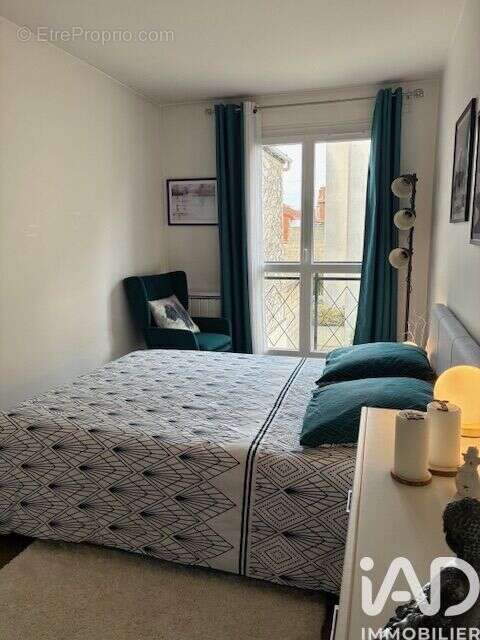 Photo 4 - Appartement à LIVRY-GARGAN