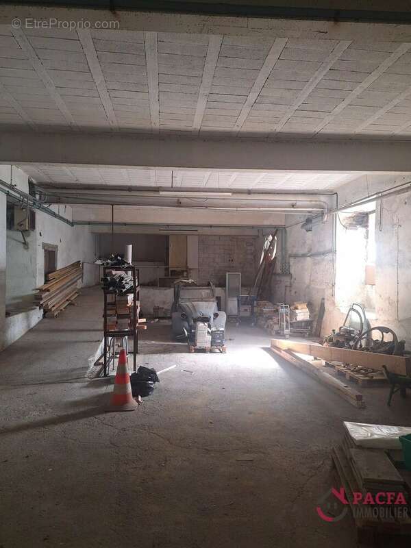 Ancienne usine 1800 m² à réinventer - photo 8