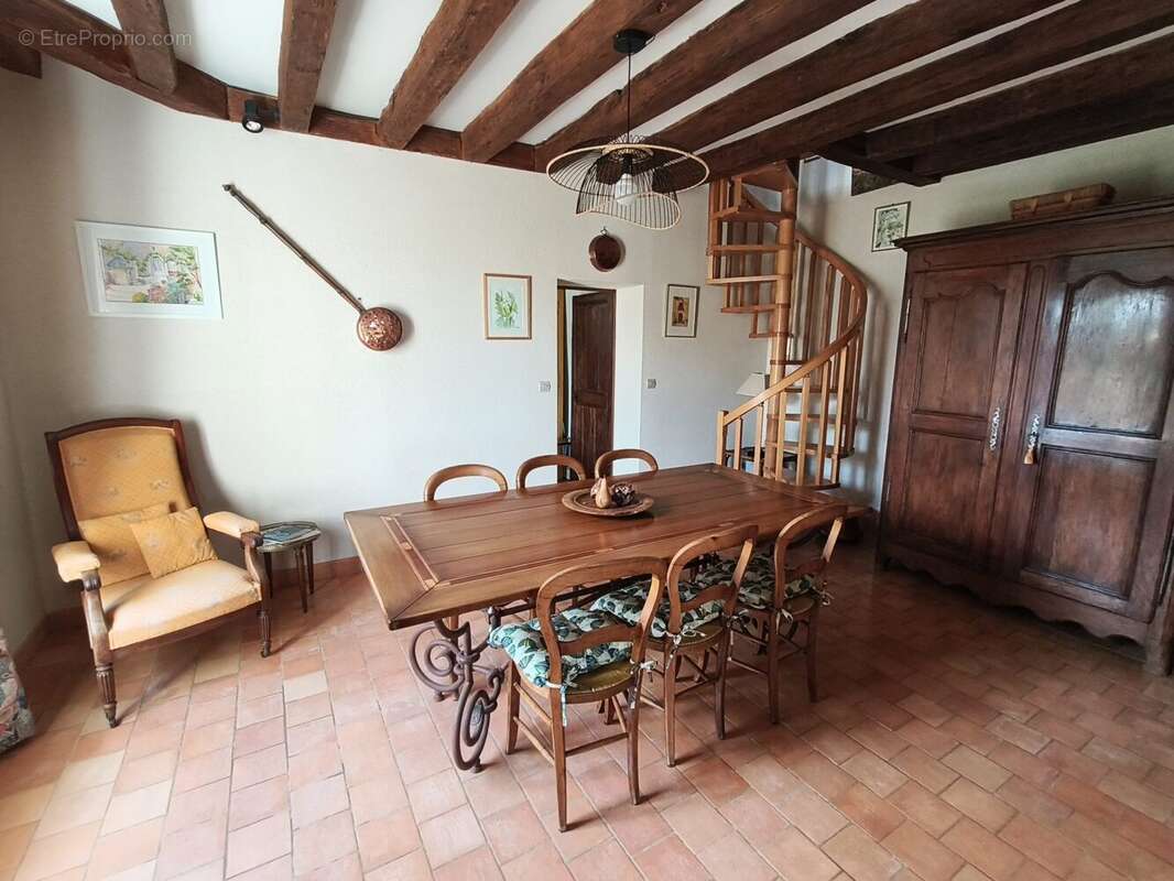 Maison à RUILLE-SUR-LOIR