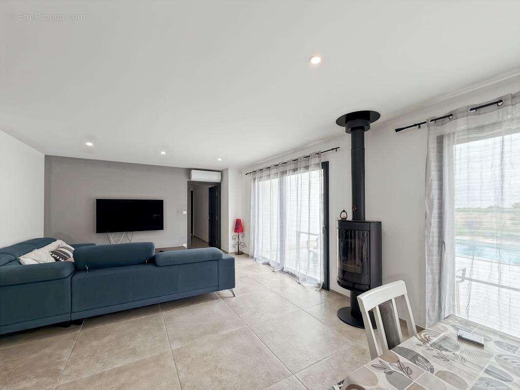 Maison à COURSAC