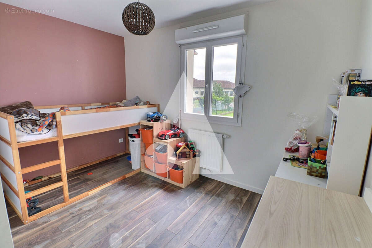 Maison à SAINT-OUEN-L&#039;AUMONE