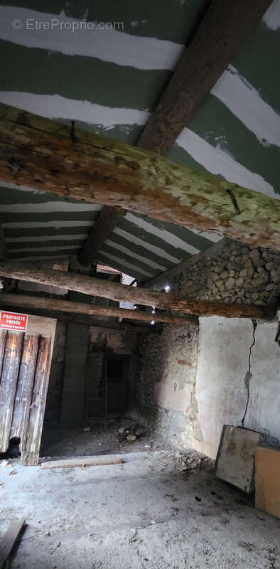 Maison à PEYRUIS