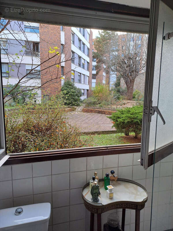 Appartement à ISSY-LES-MOULINEAUX