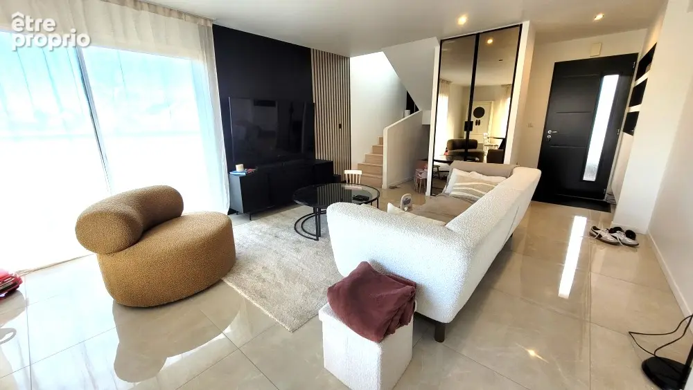 OFFRE AU PRIX en 2 visites Maison récente de 5 pièces offrant 102 m² habitables  sur un terrain de 366m² - photo 4