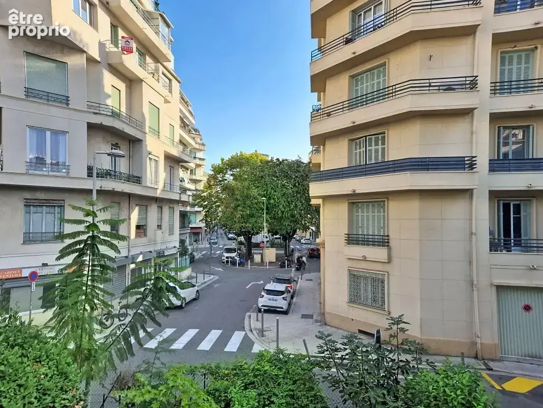 Appartement À Vendre - photo 7