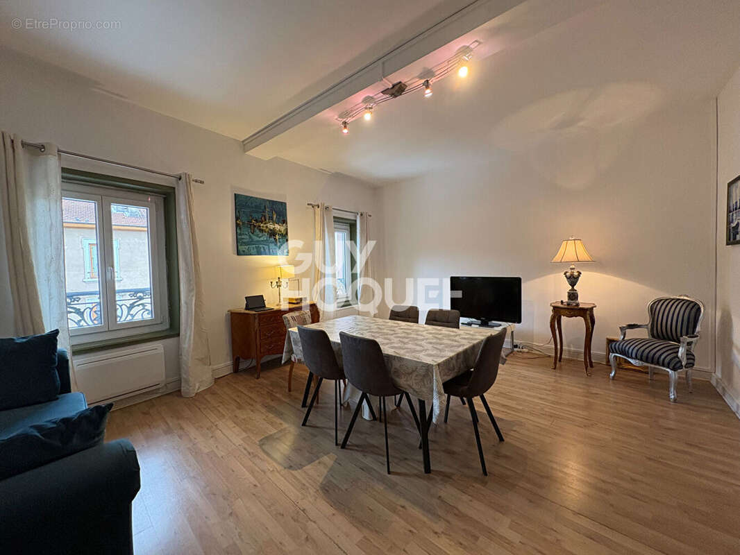 Appartement à GIVORS