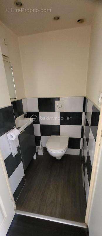 Maison à SAINT-SEVER-CALVADOS