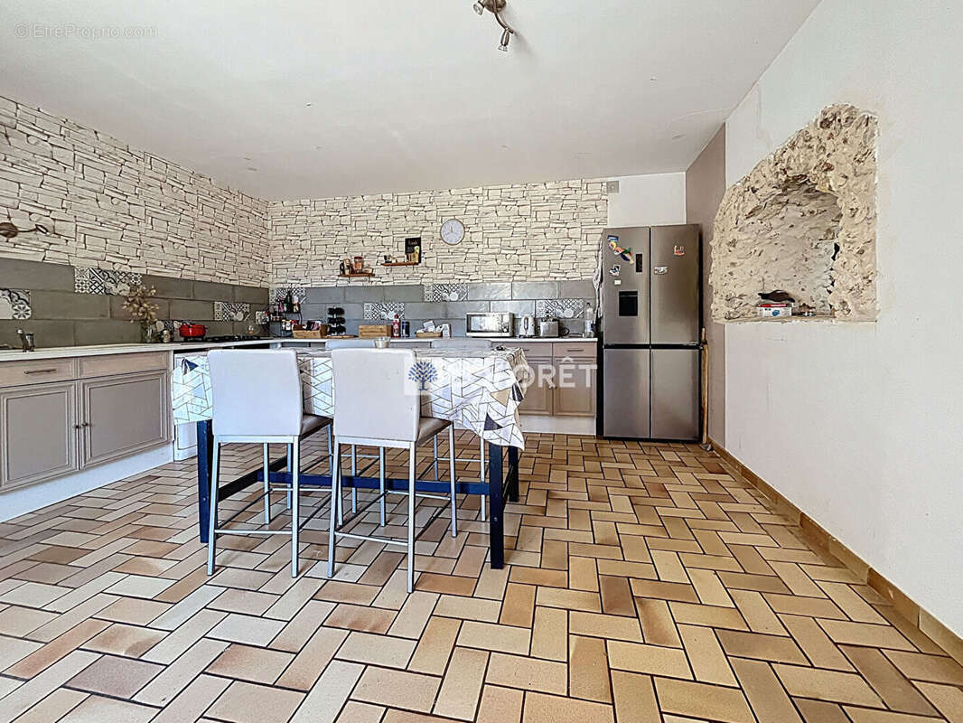 Maison à THENEZAY