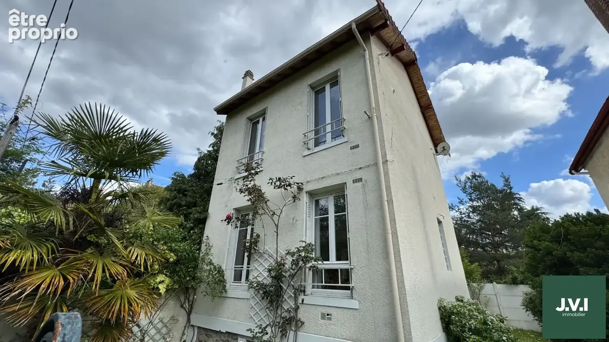 Photo Maison à Enghien-Les-Bains au prix de 475 000€