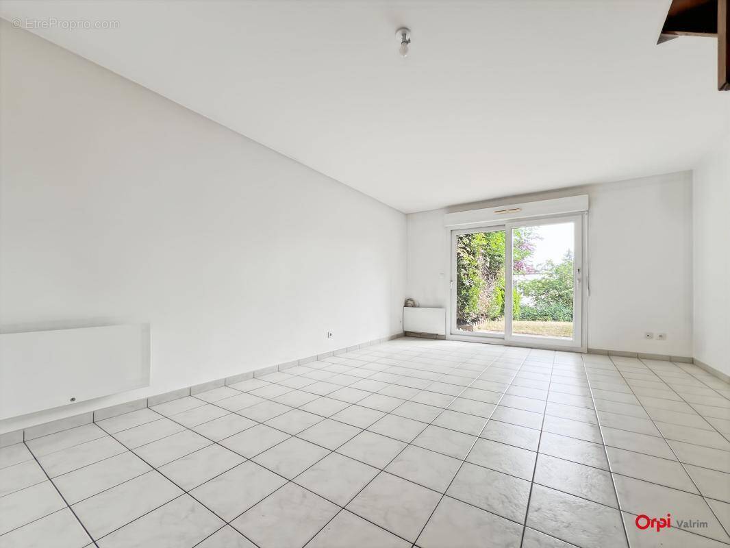 Appartement à MEUNG-SUR-LOIRE