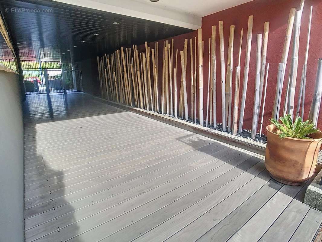 Appartement à LE CRES