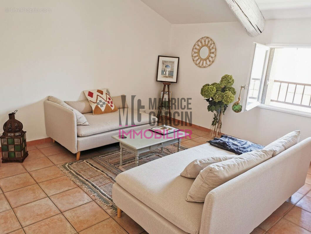 Appartement 63 m² à Monteux  - photo 2