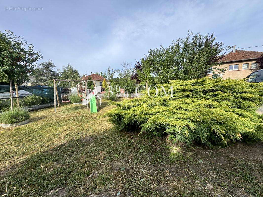 3%COM Maison familiale avec extension de 2025 - 5  chambres - photo 4