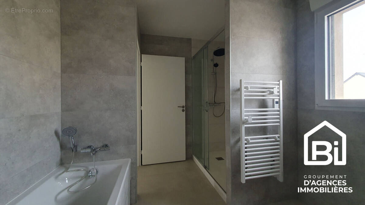 Maison à BRETTEVILLE-SUR-LAIZE