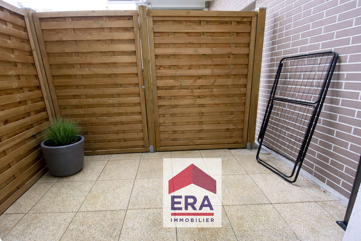 Appartement à SARTROUVILLE