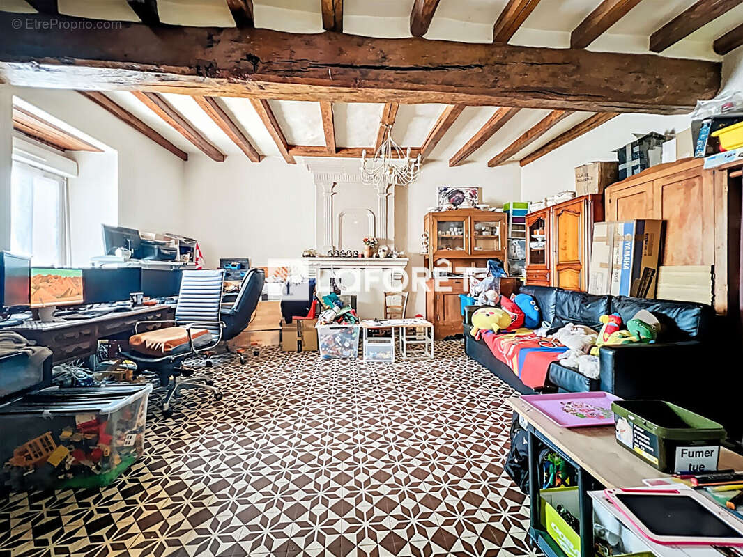 Maison Cerqueux Sous Passavant 6 pièce(s) 200 m2 - photo 13