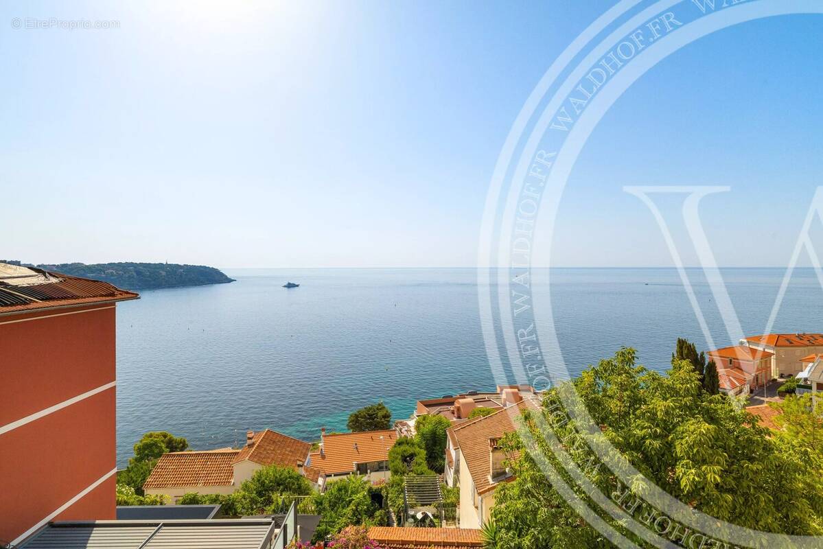 Appartement à ROQUEBRUNE-CAP-MARTIN