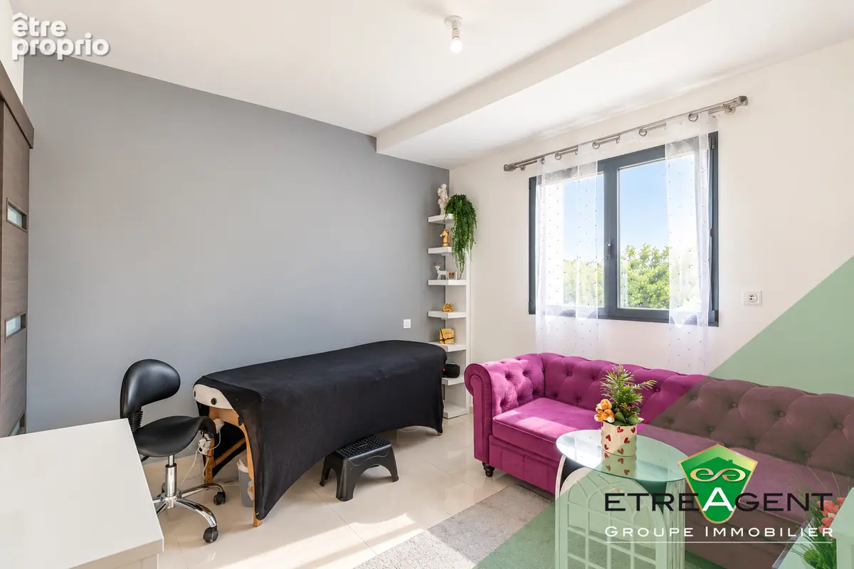 Maison SOLIERS - 123 m² - 4 chambres - photo 8