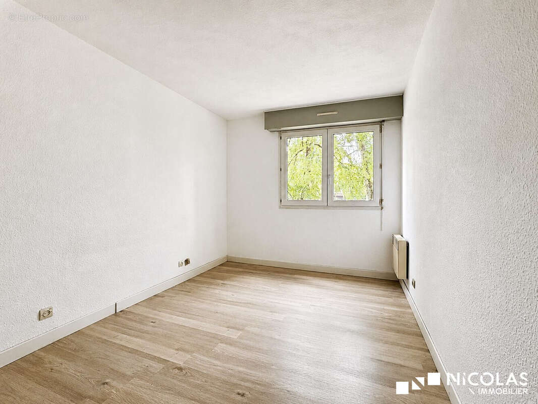 Appartement 47 m² à Bordeaux  - photo 8