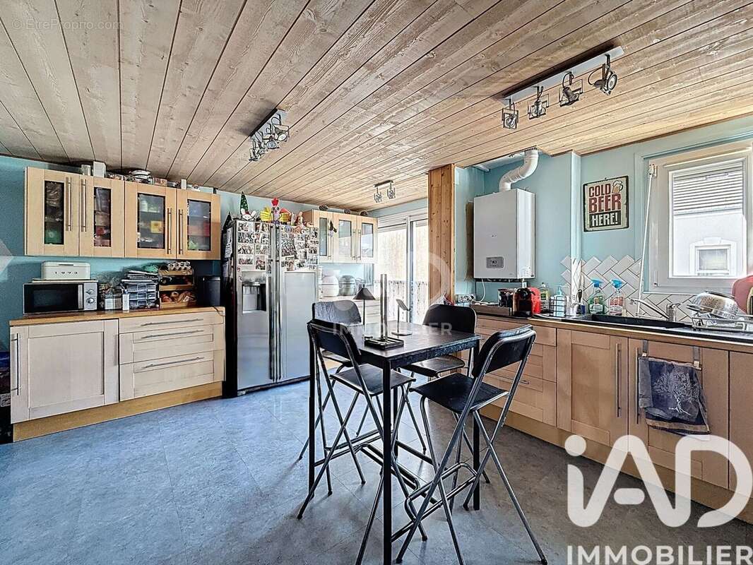 Appartement 88 m² à Torcy  - photo 4