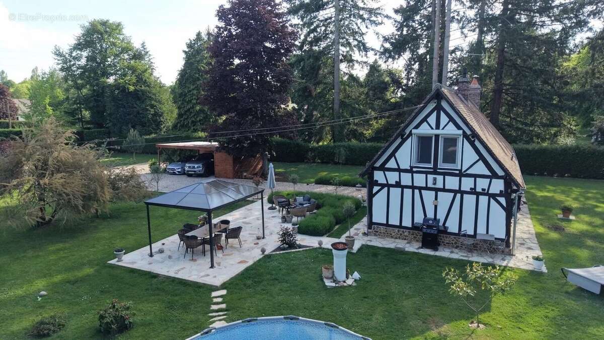 Maison à LE NOYER-EN-OUCHE