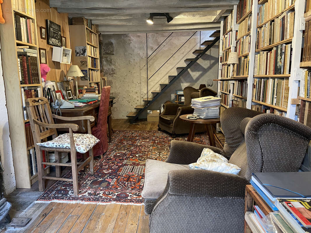 Maison à CHAMPCEVINEL