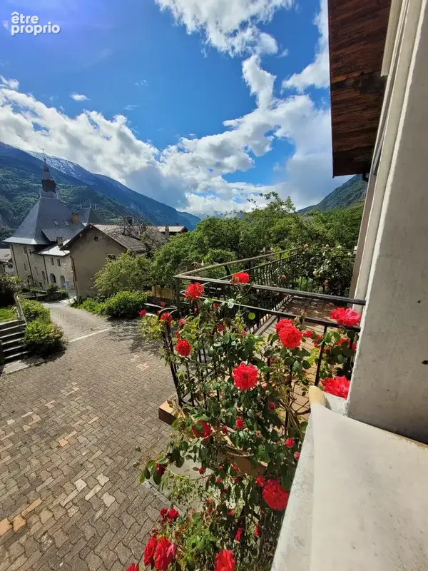 Photo Maison à Saint-Martin-De-La-Porte au prix de 235 000€