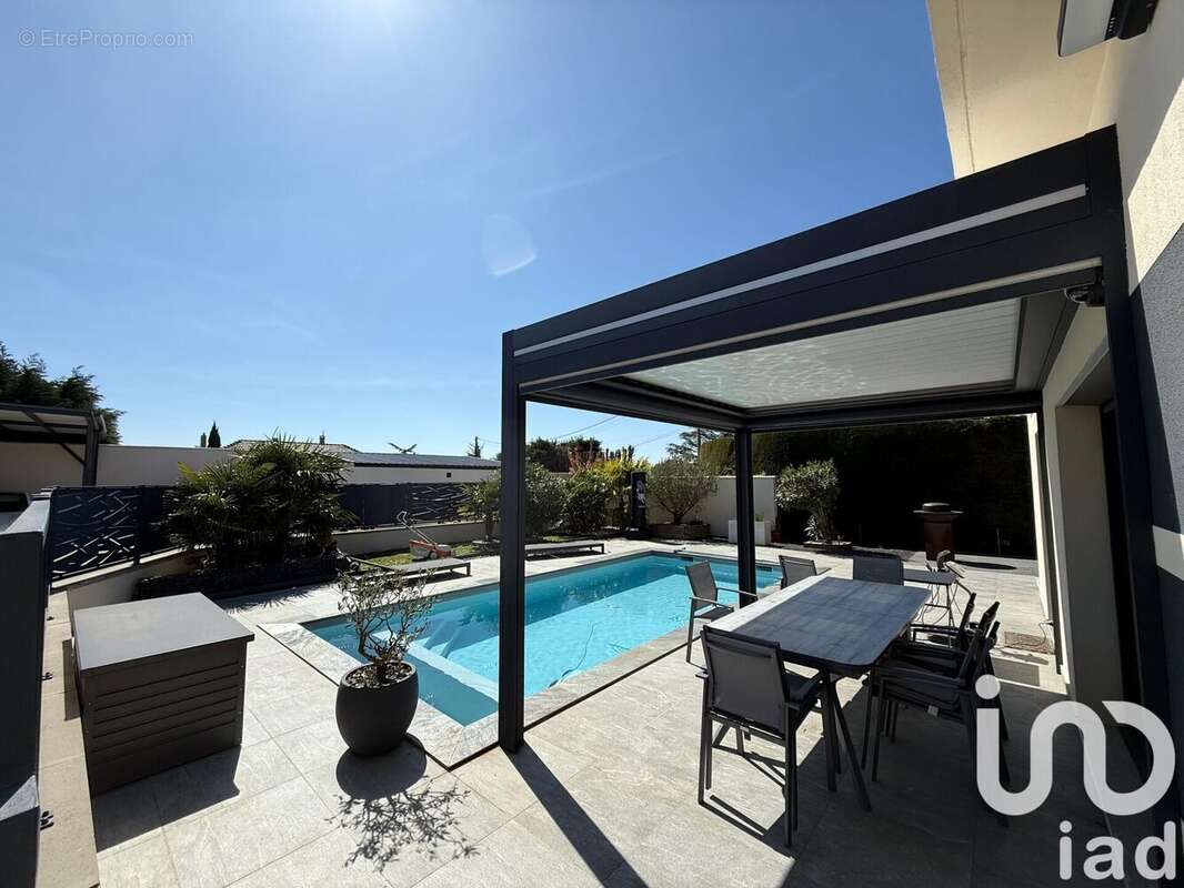 Photo 2 - Maison à SAINT-CYR-SUR-LE-RHONE