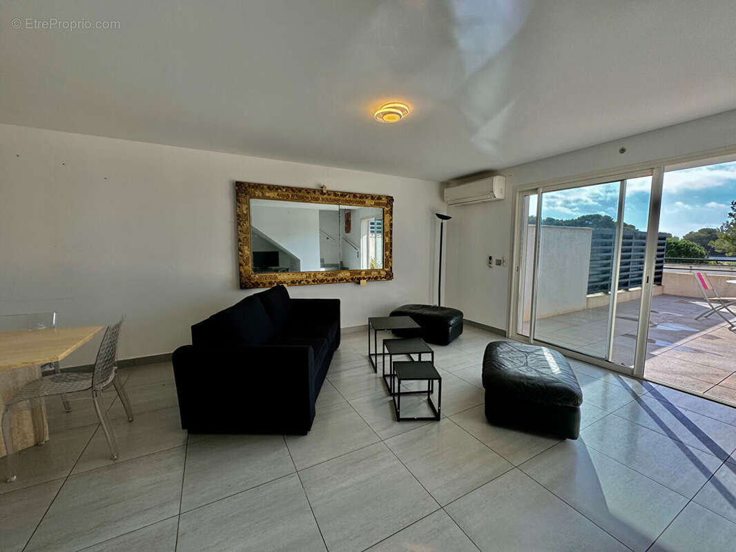 Appartement à SAUSSET-LES-PINS
