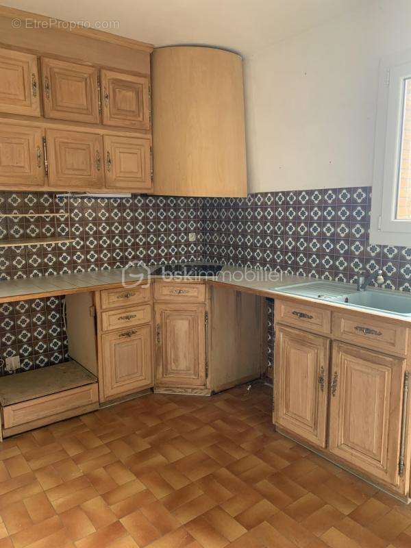 Maison à SAINT-RUSTICE