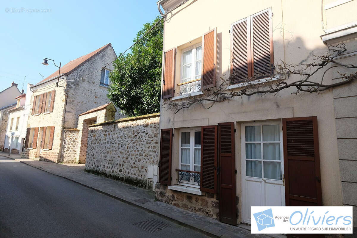 Appartement à CHEVREUSE