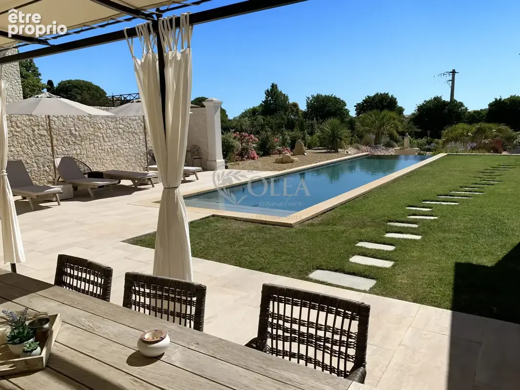 Maison 5 pièces 158 m² à vendre à Uzes (30700) - photo 1