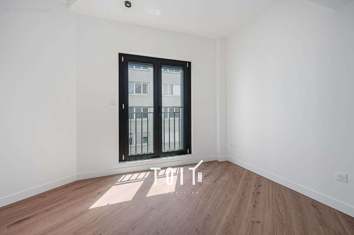 Appartement à PARIS-12E