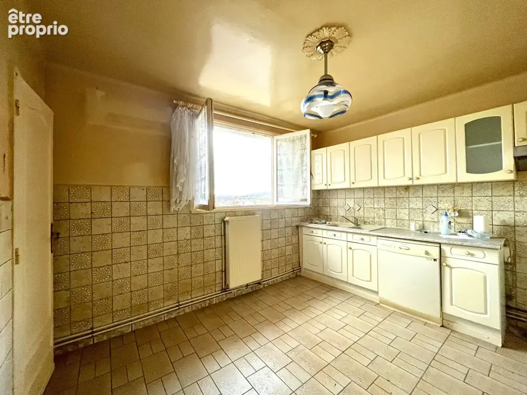 Appartement 5 pièces à fort potentiel à Joeuf - photo 5