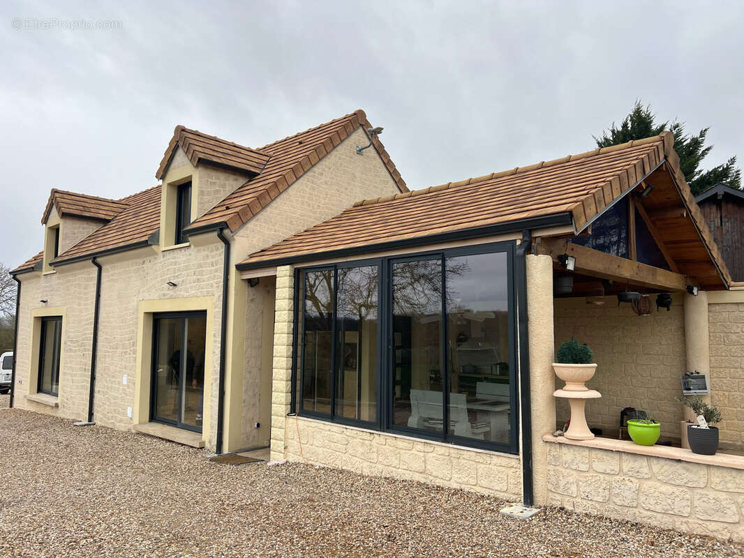 Maison à VILLIERS-SAINT-FREDERIC