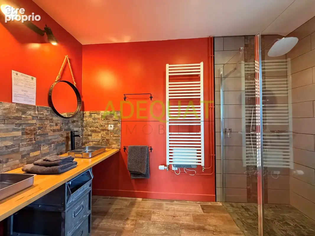 Maison individuelle / 396m2 habitable / 8 chambres / piscine / garage / terrain de 38690m2... - photo 12