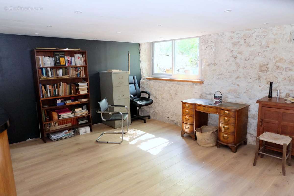 Maison à VILLENEUVE-DE-DURAS