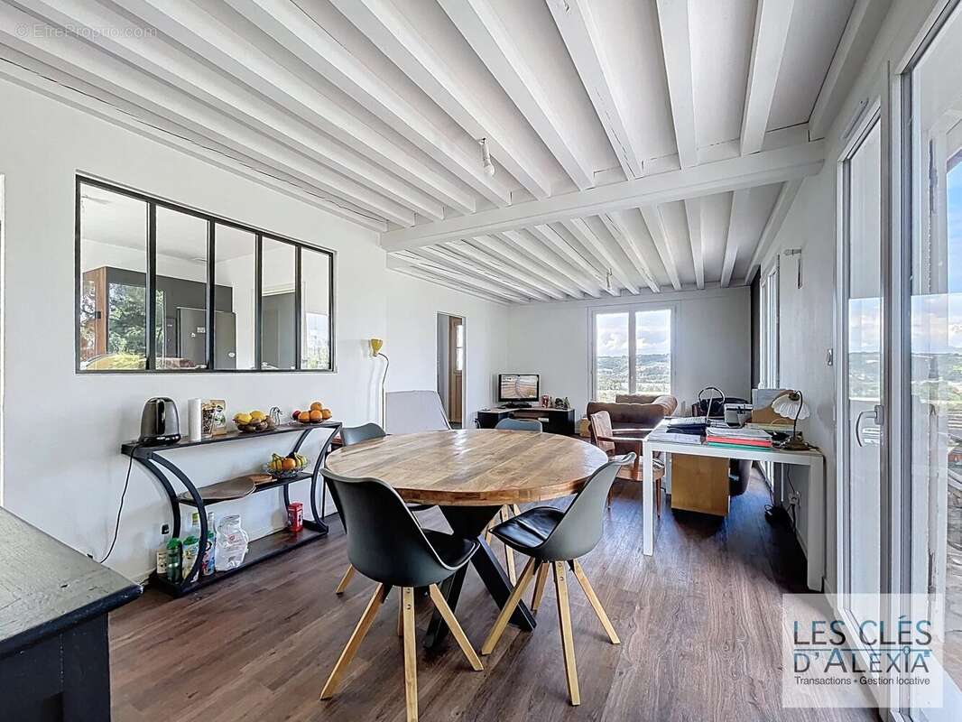 Maison à LOIRE-SUR-RHONE