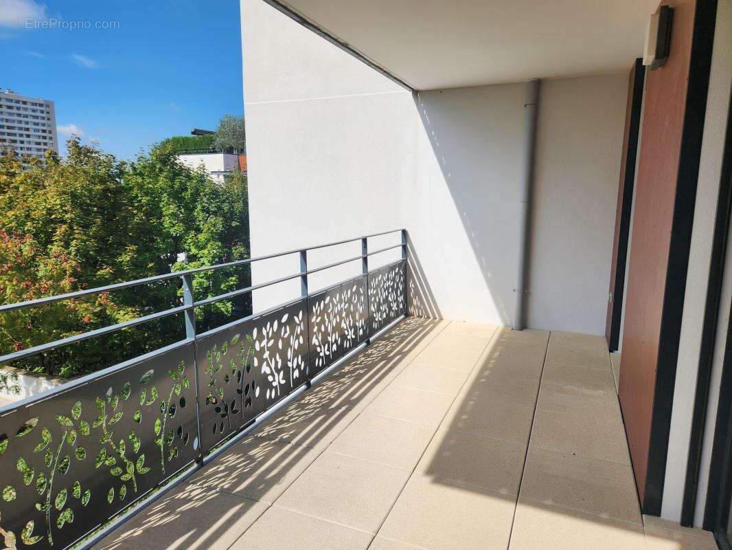 Appartement à LYON-5E